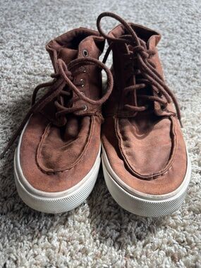 Old Navy Brown High-Top Lace-Up Sneakers